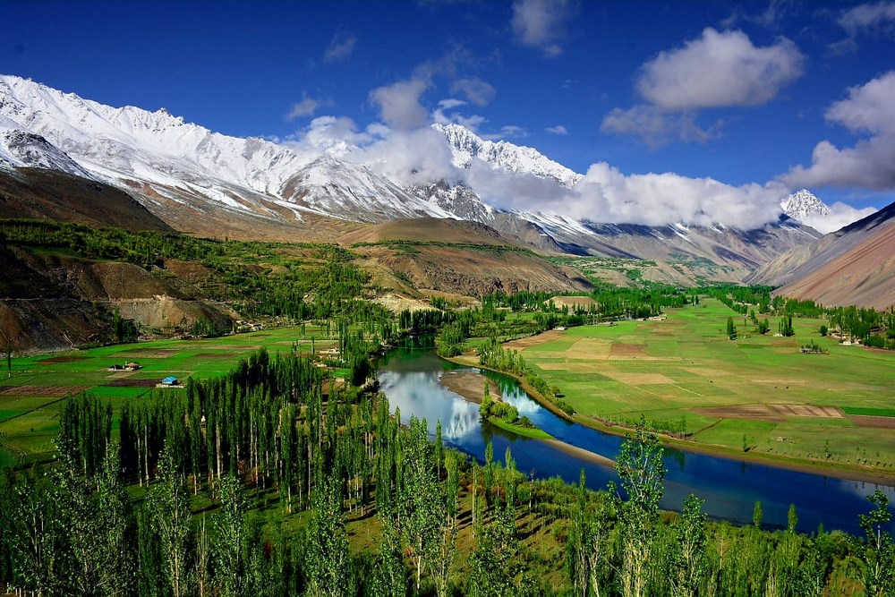 Vale in Pakistan