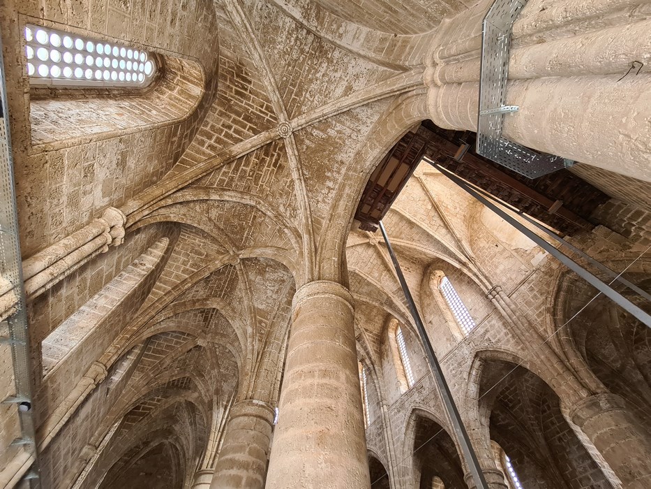 Interior catedrala Famagusta