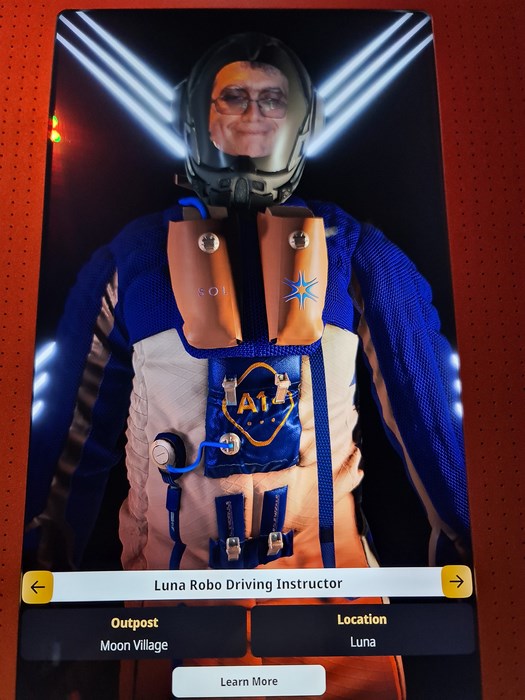 Luna Robo Driving Instructor