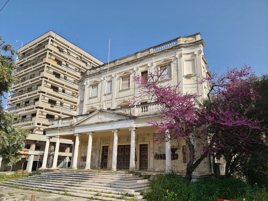 Varosha theater