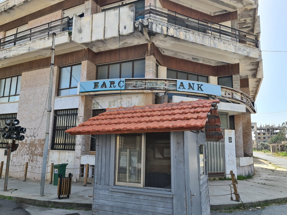 Barclay Bank