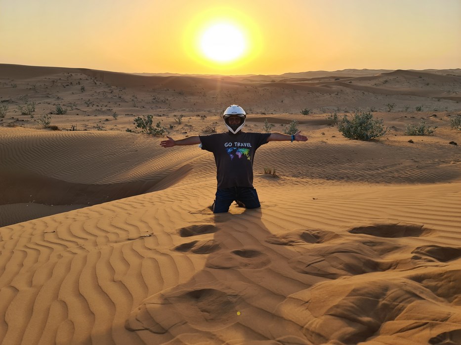 Apus soare in desert