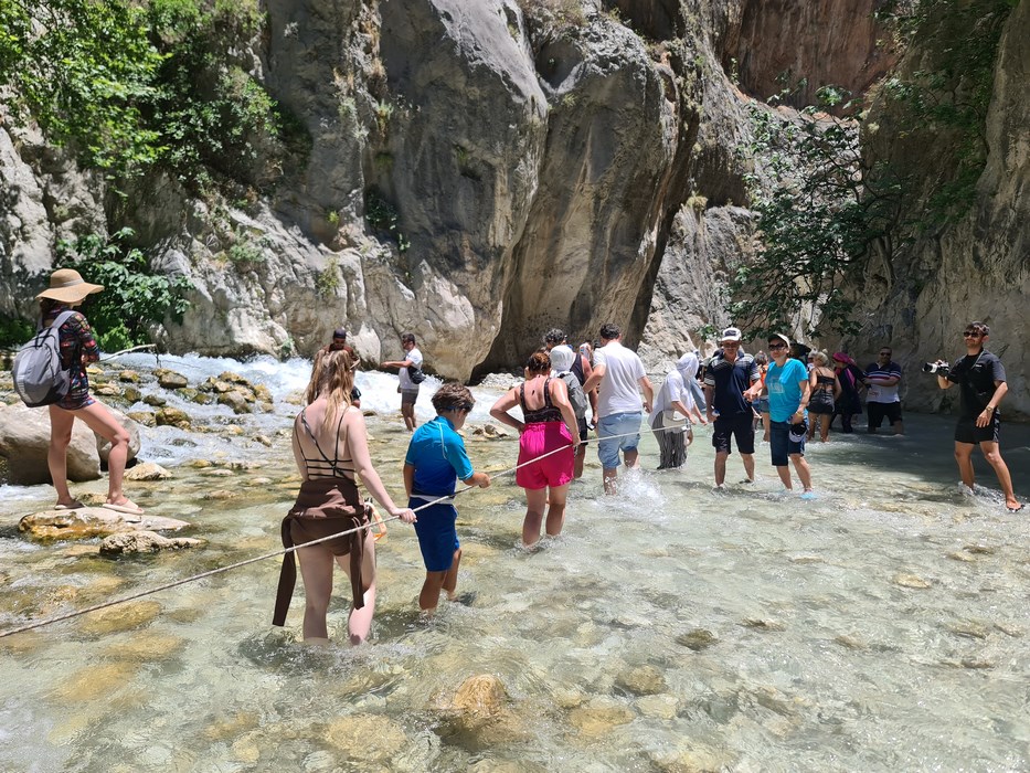 Traversare cascada