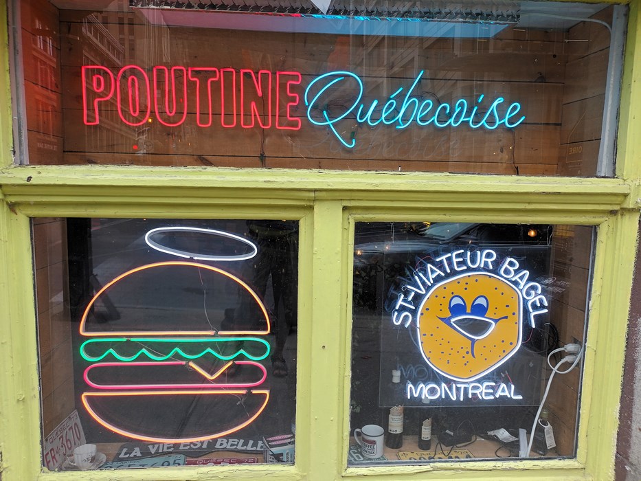 Poutine quebecoise