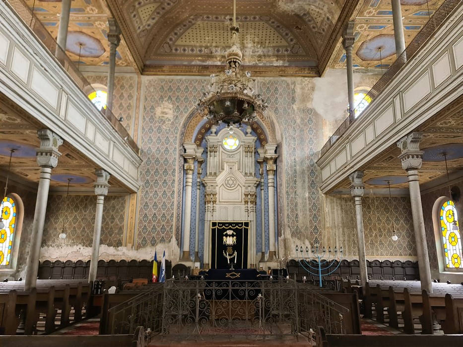 Interior sinagoga Satu Mare