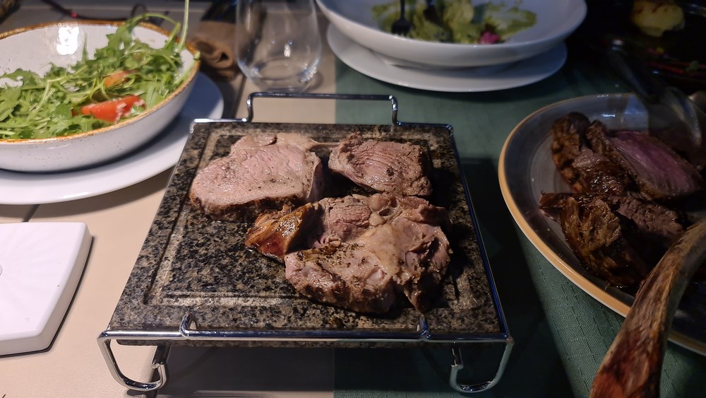 Tomahawk Restaurant Novella
