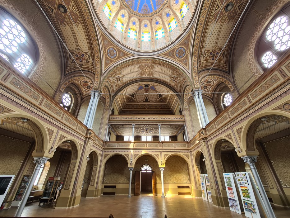 Interior Sinagoga Neologa