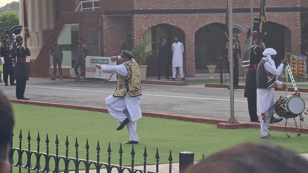 Cheer leader Pakistan