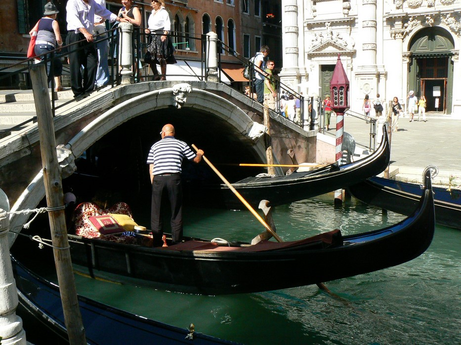 Mici canale Venetia
