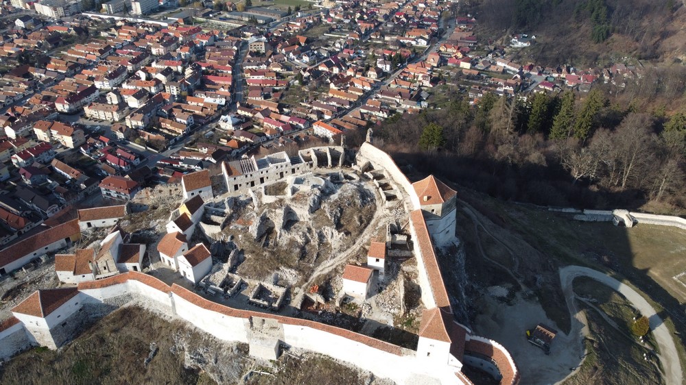 Cetatea Rasnov reconstructie