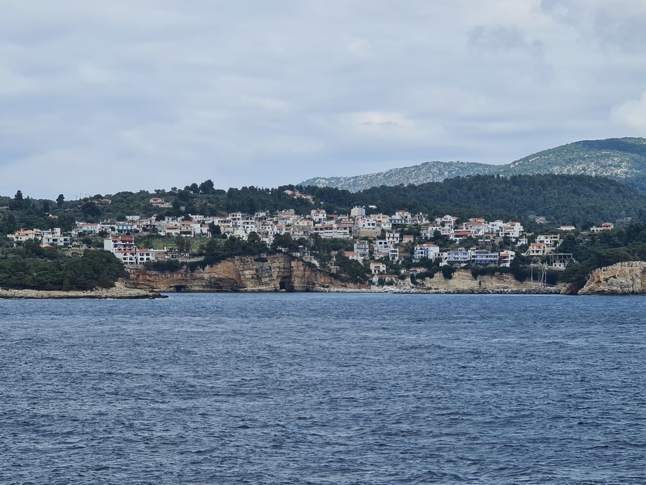 Sosire Alonissos