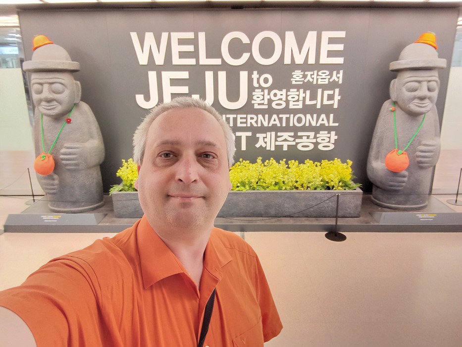 jeju prima intalnire cu statuile Tol Harubang
