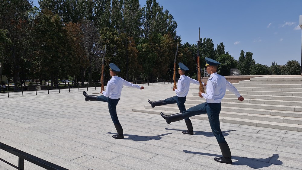 Schimbare garda Bishkek