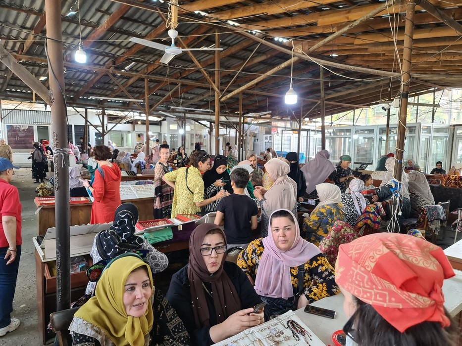 Bazar aur