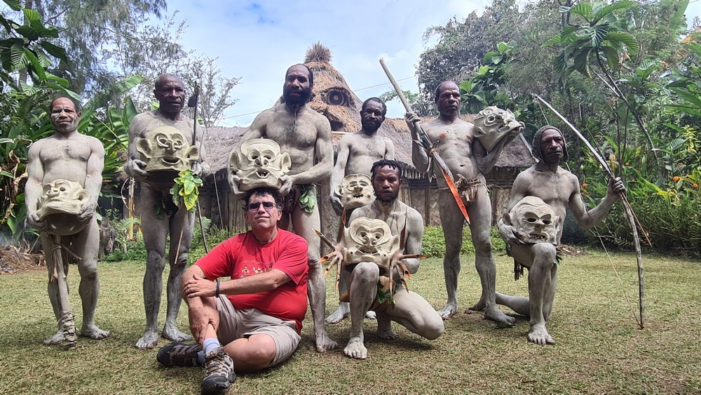 Asaro mudmen Papua