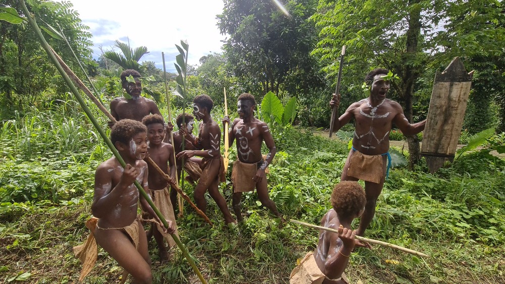 Razboinici Insulele Solomon