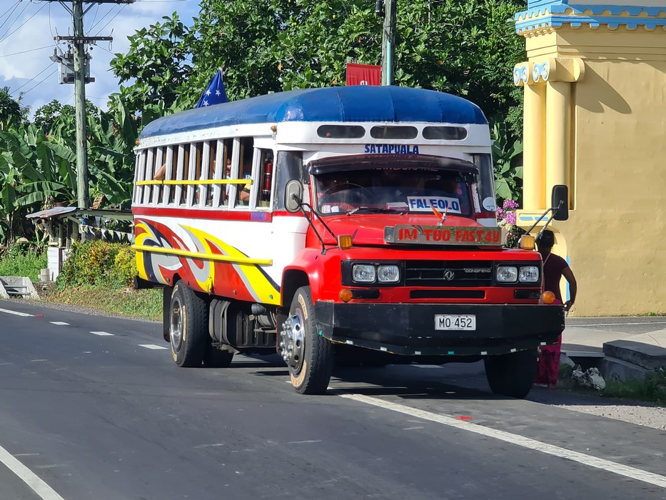 Samoa bus
