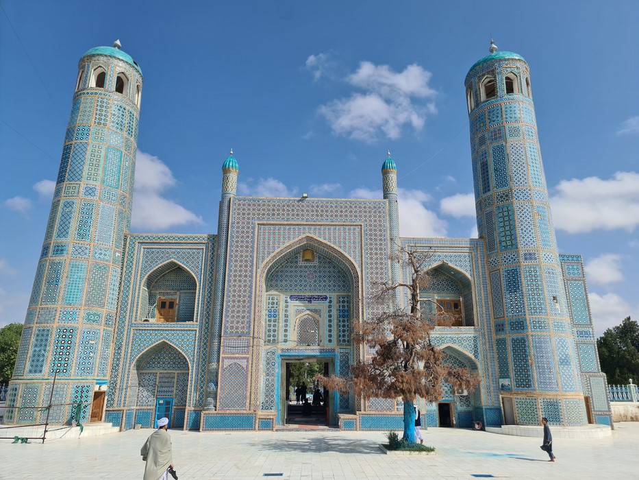 Moscheea Mazar i Sharif