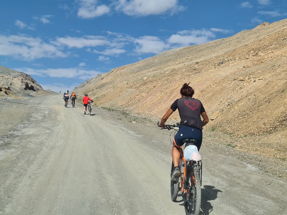 Biciclist Pamir