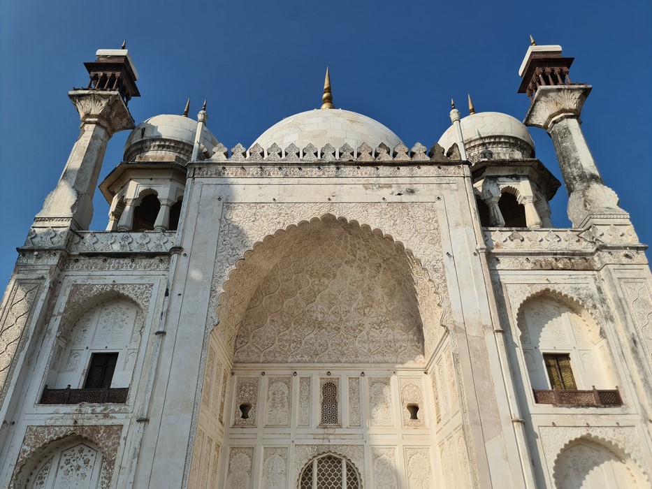 Sub Mini Taj