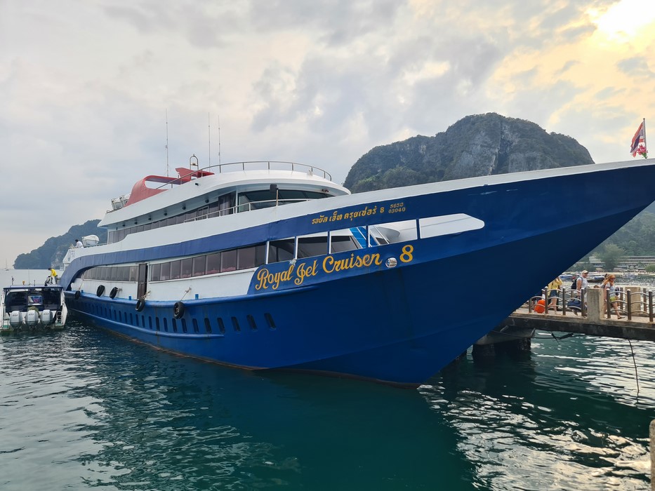 Ferry Phuket Phi Phi