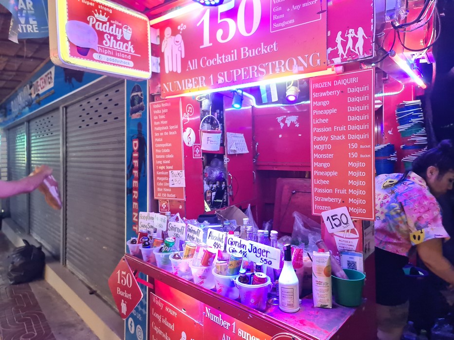 Cocktail stand Phi Phi