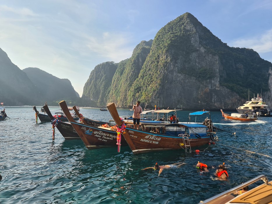Long tail boats Phi Phi