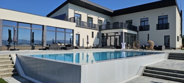 Villa Ambition
