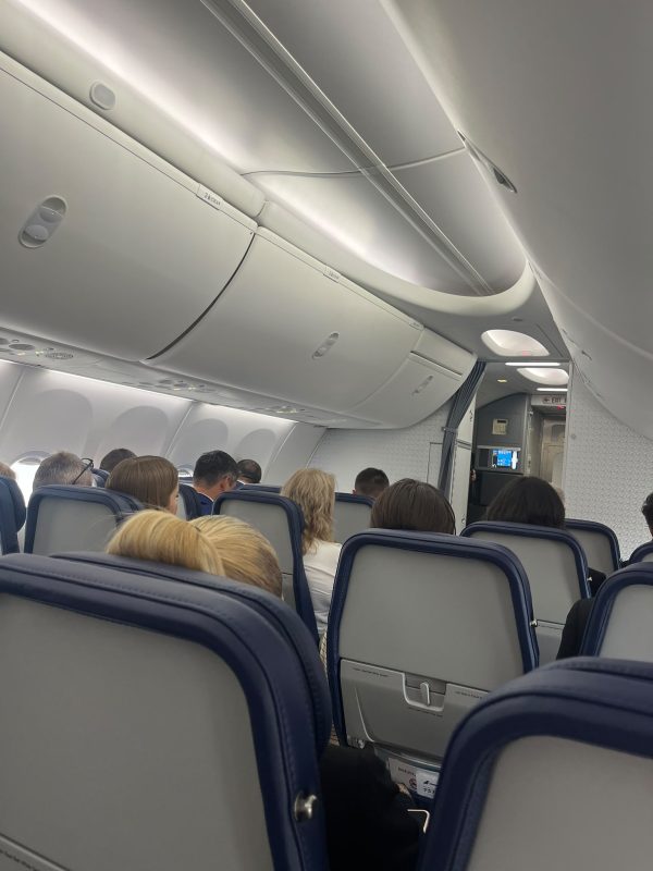 Interior TAROM MAX